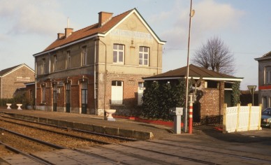 SCHELDEWINDEKE  DIA 83-13392.jpg